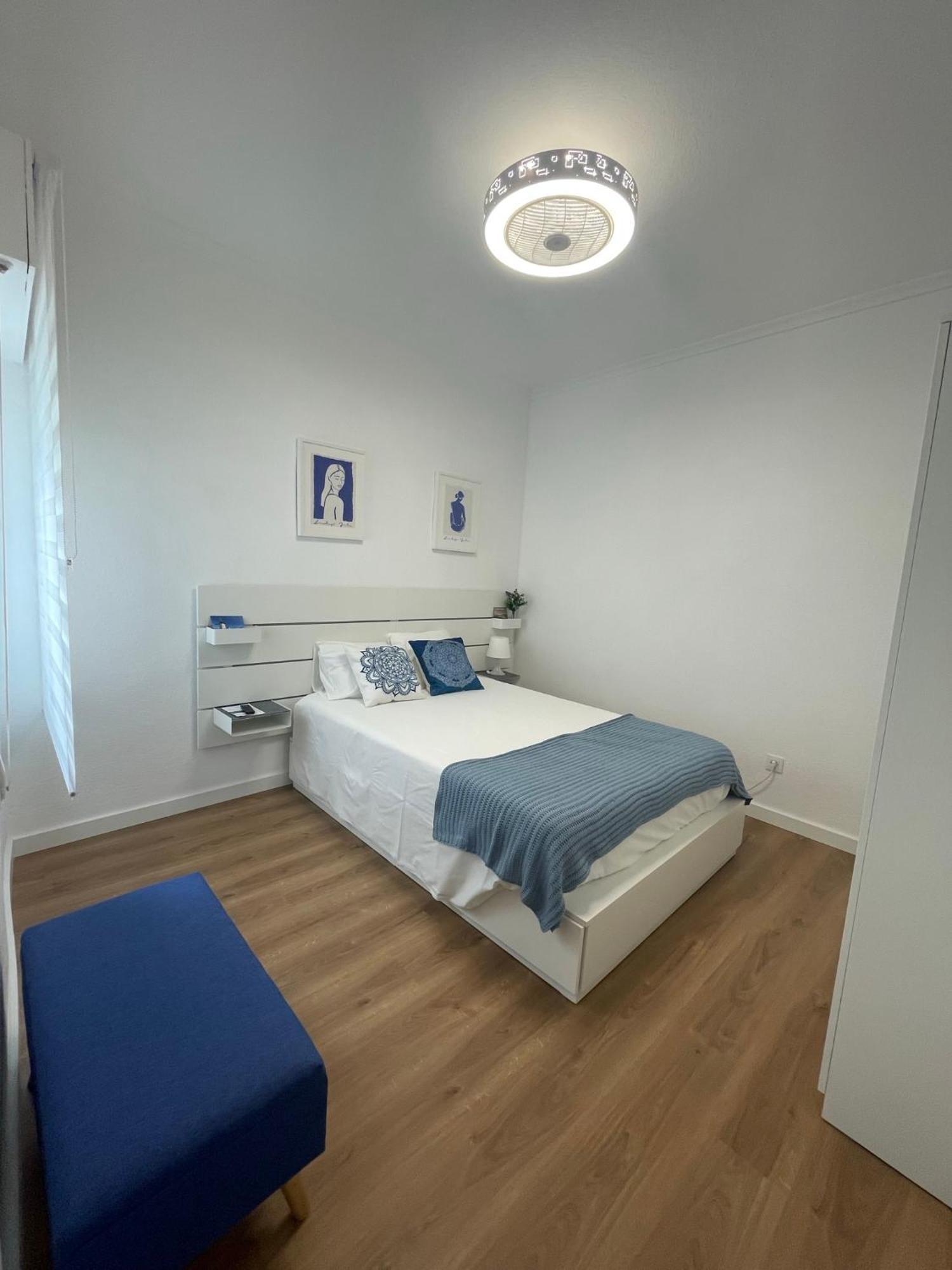Appartamento Blanco Y Anil Plaza Valdepeñas Esterno foto